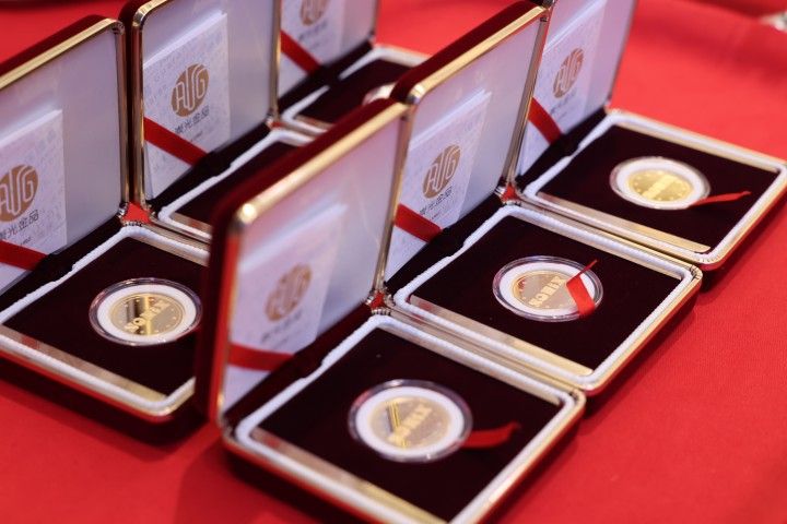 三十週年紀念金幣｜三十週年紀念金幣。
