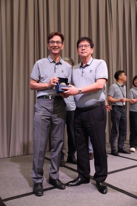 水晶紀念座（一）｜松翰三十載・精彩向未來。